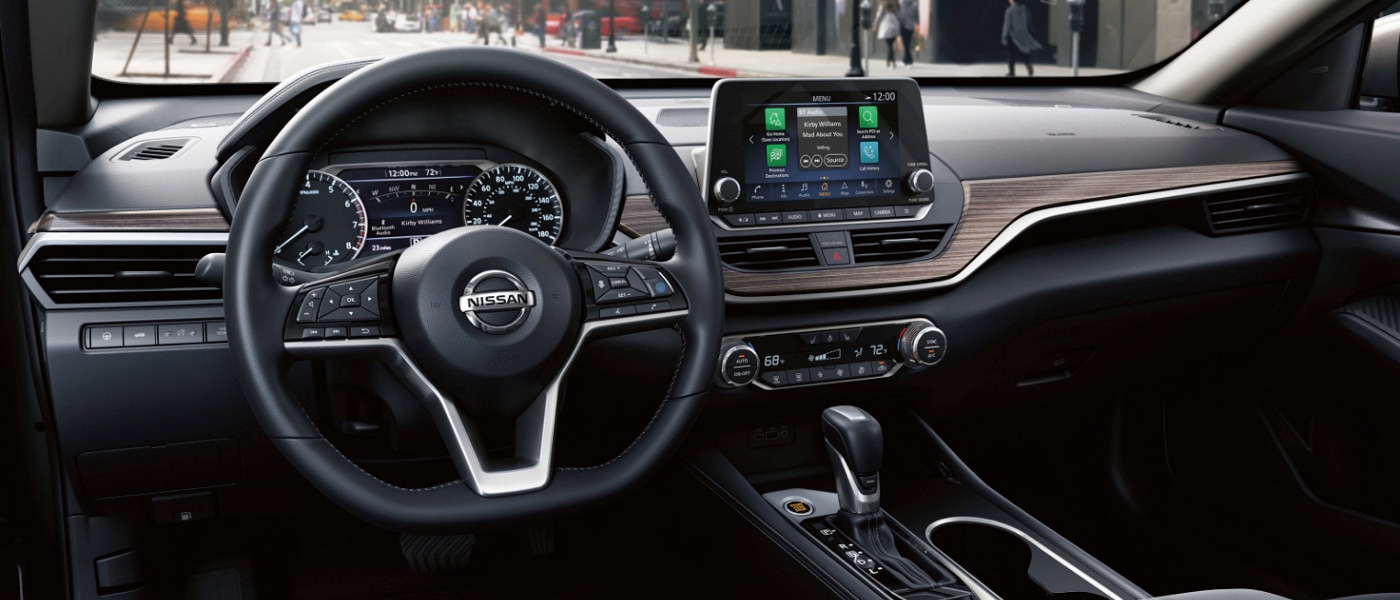 2020 Nissan Altima interior seating