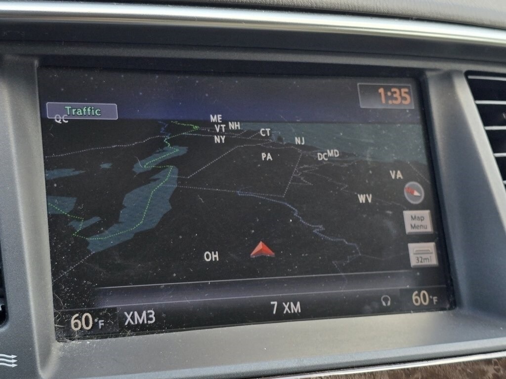 2012 Infiniti QX56 Base photo 3