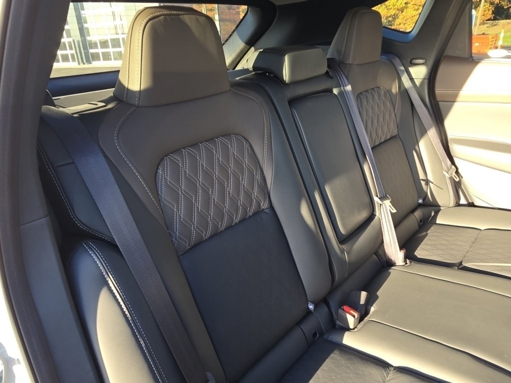 2026 Nissan Murano Platinum photo 4