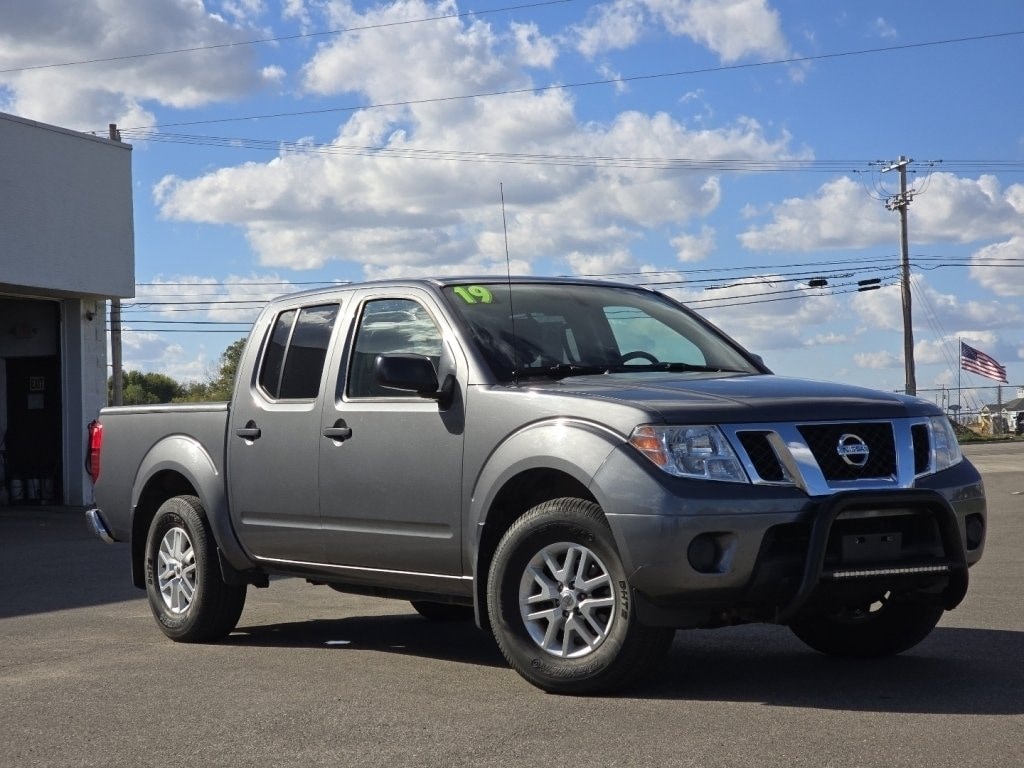 Used 2019 Nissan Frontier SV Truck Crew Cab