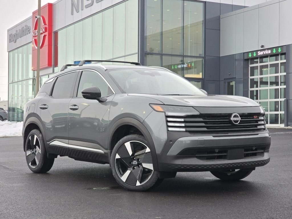 2026 Nissan Kicks 2.0 SR AWD's photo