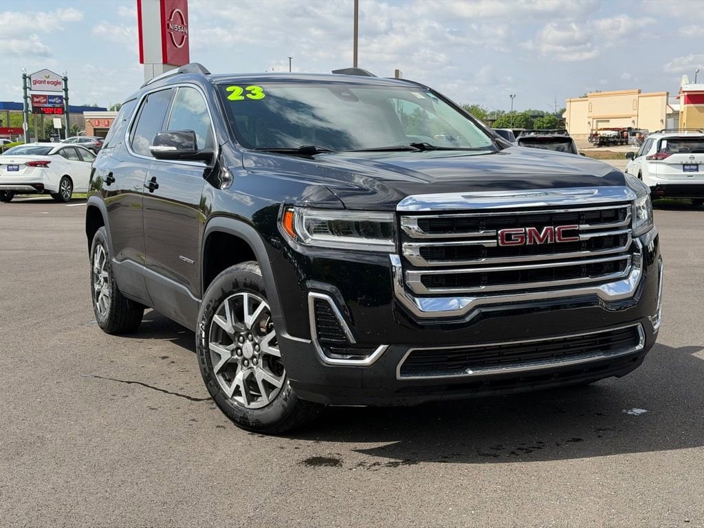 2023 GMC Acadia SLE FWD's photo