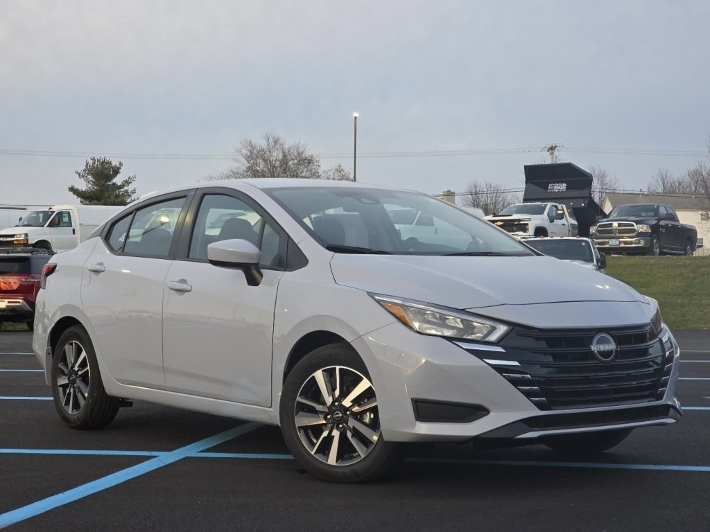 2025 Nissan Versa Sedan SV's photo