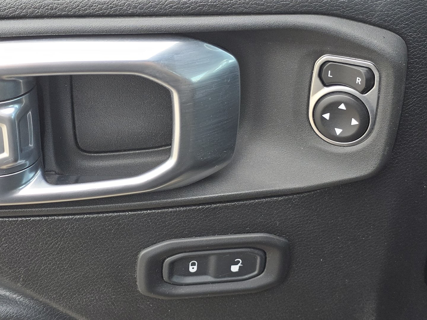 2021 Jeep Wrangler Unlimited Sport S - Photo 25