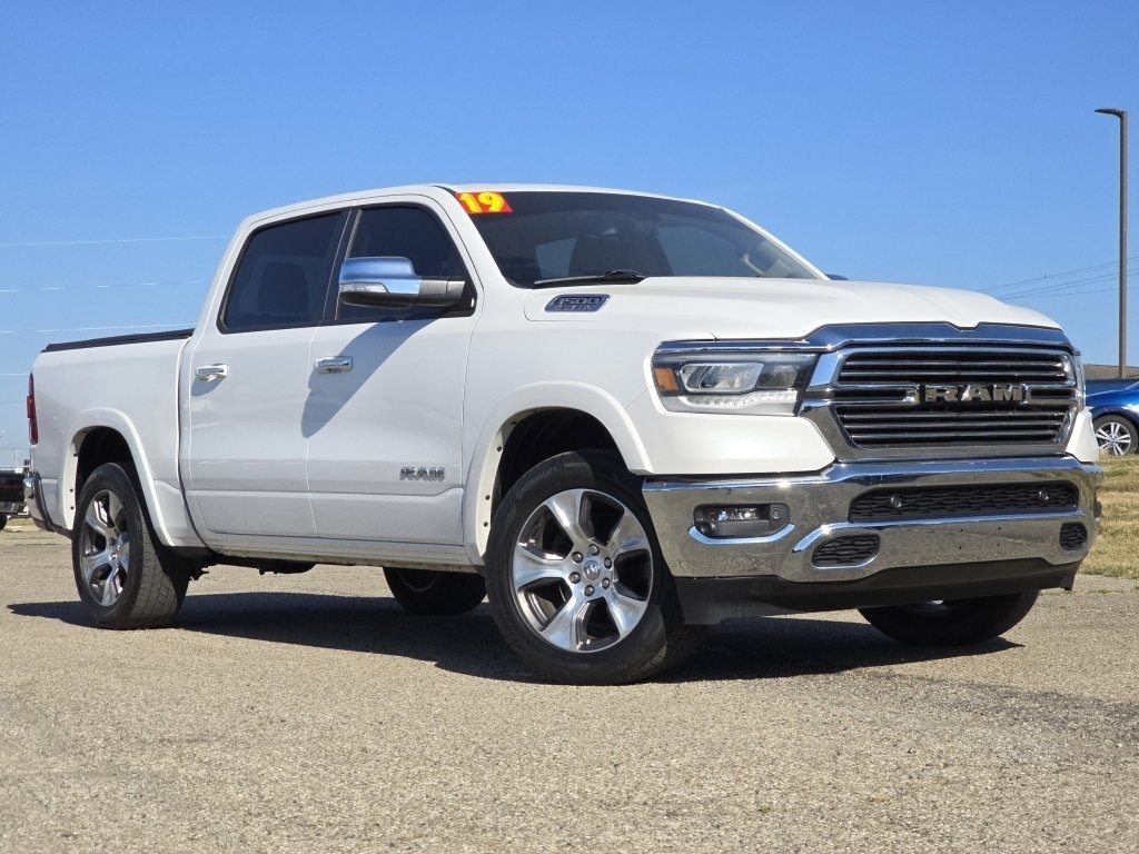 2019 Ram 1500 Laramie photo 2