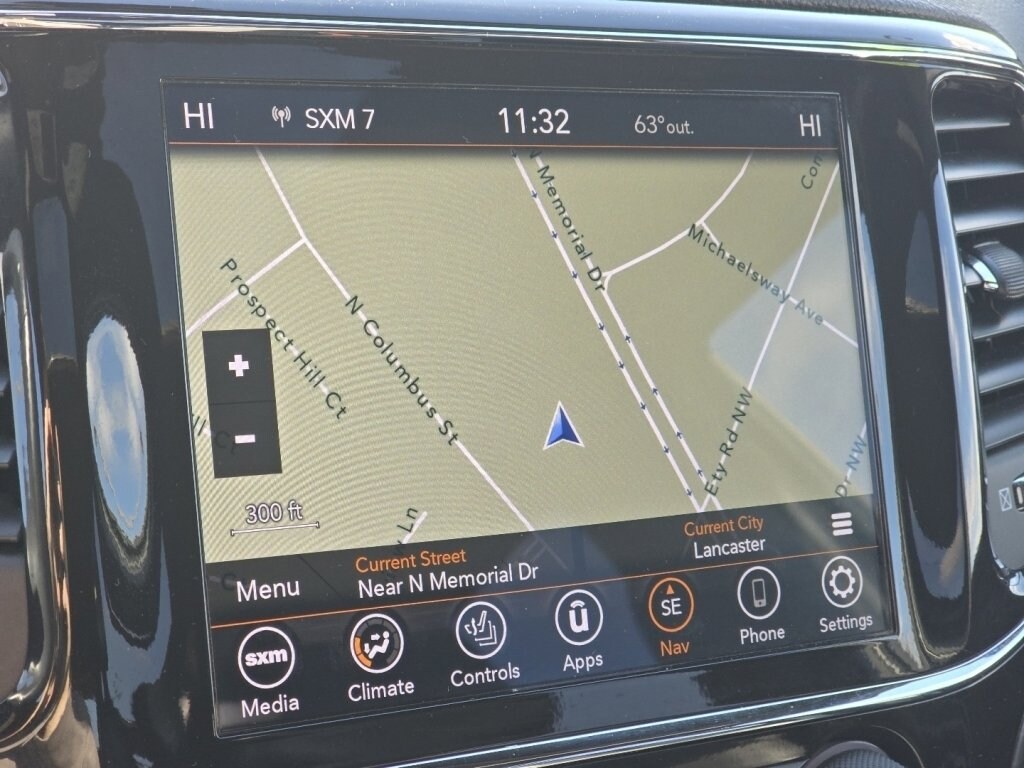 Used 2021 Jeep Grand Cherokee Laredo SUV