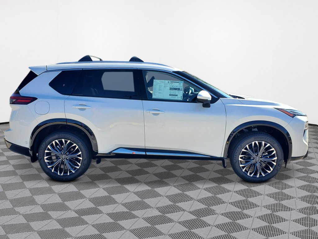 2026 Nissan Rogue Platinum - Photo 7