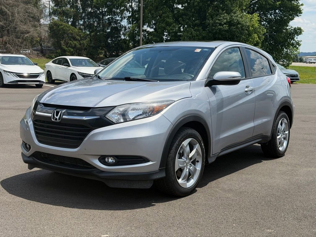 Used 2017 Honda HR-V EX with VIN 3CZRU6H51HM712423 for sale in Lancaster, OH