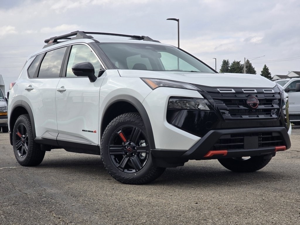 2026 Nissan Rogue Rock Creek's photo