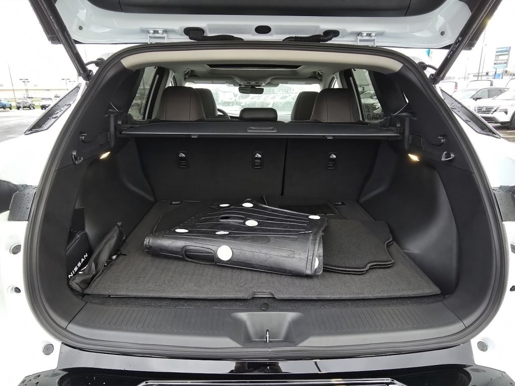 2026 Nissan Murano Platinum photo 4