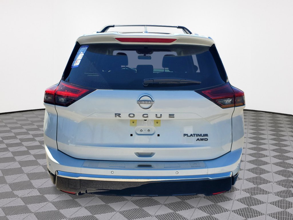 2026 Nissan Rogue Platinum - Photo 5