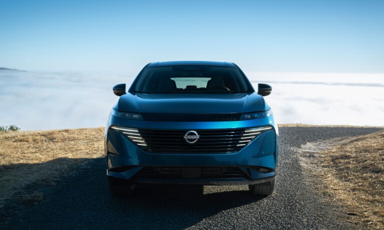 2025 Nissan Murano head on in mountains