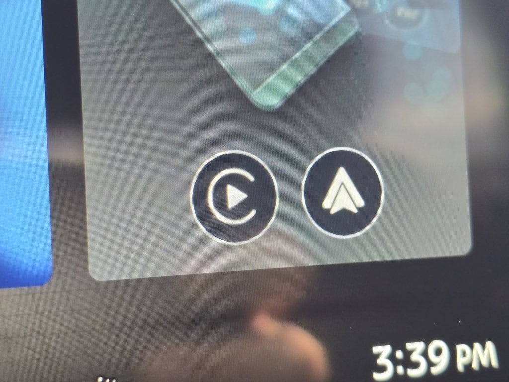 New 2026 Nissan Kicks SR SUV