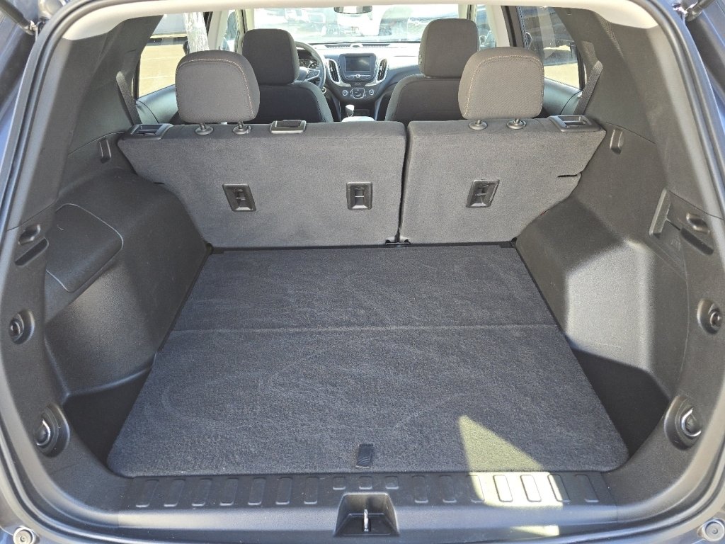2022 Chevrolet Equinox LT - Photo 18