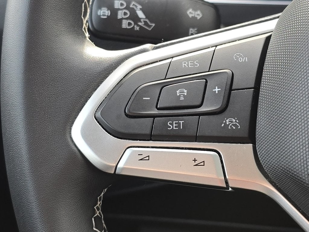 2023 Volkswagen Tiguan SE - Photo 25