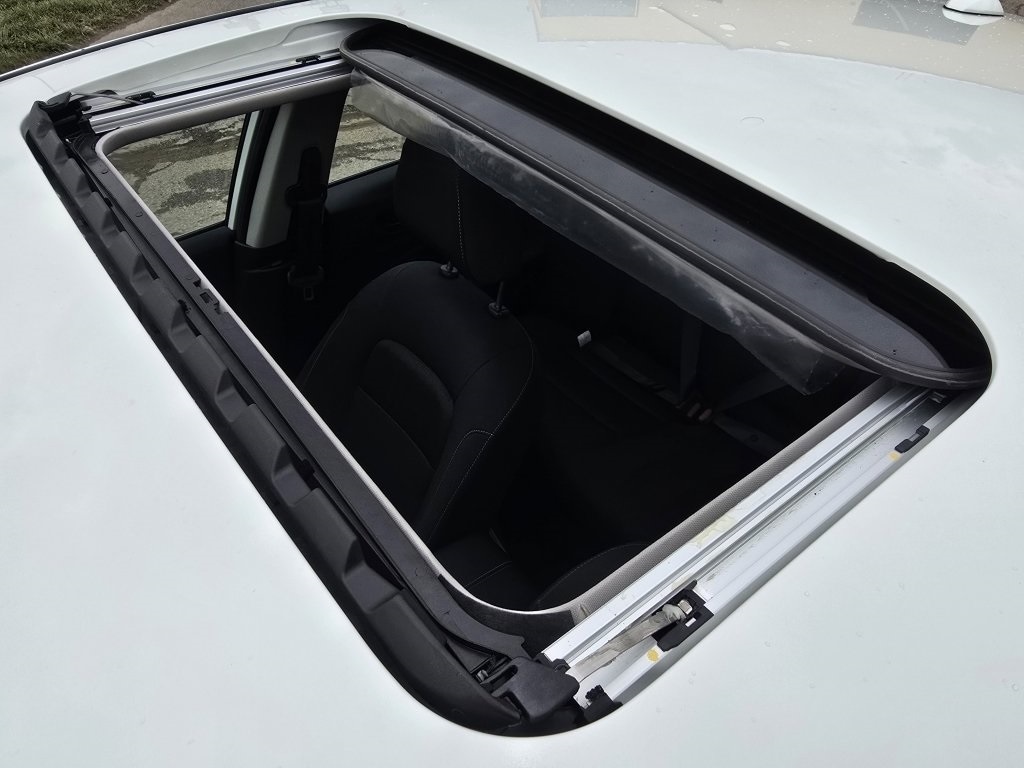 New 2025 Nissan Altima SV Sedan