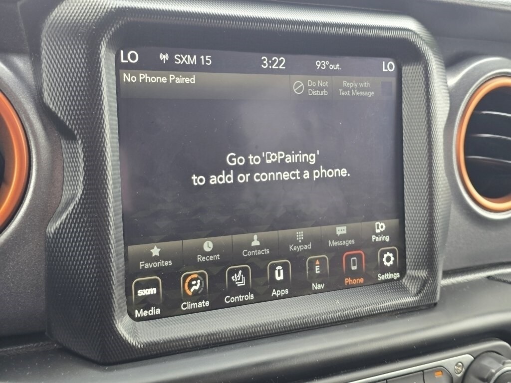 2022 Jeep Gladiator Mojave photo 3