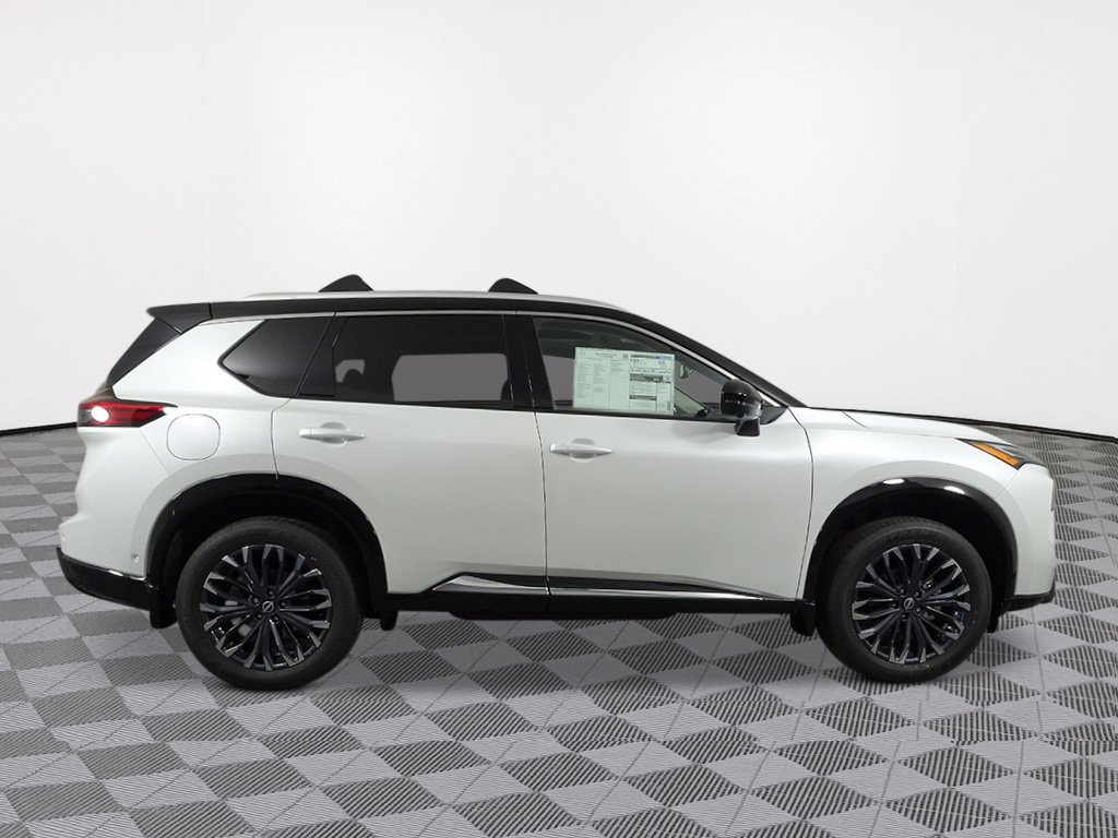 2026 Nissan Rogue Platinum - Photo 6
