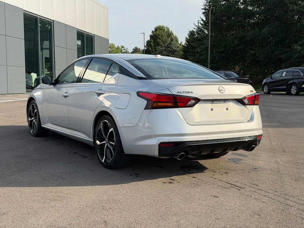 Used 2024 Nissan Altima 2.5 SR Sedan