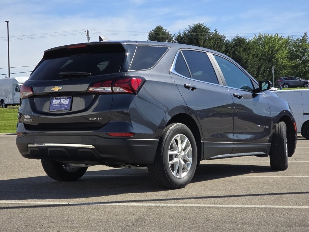 2022 Chevrolet Equinox LT - Photo 16