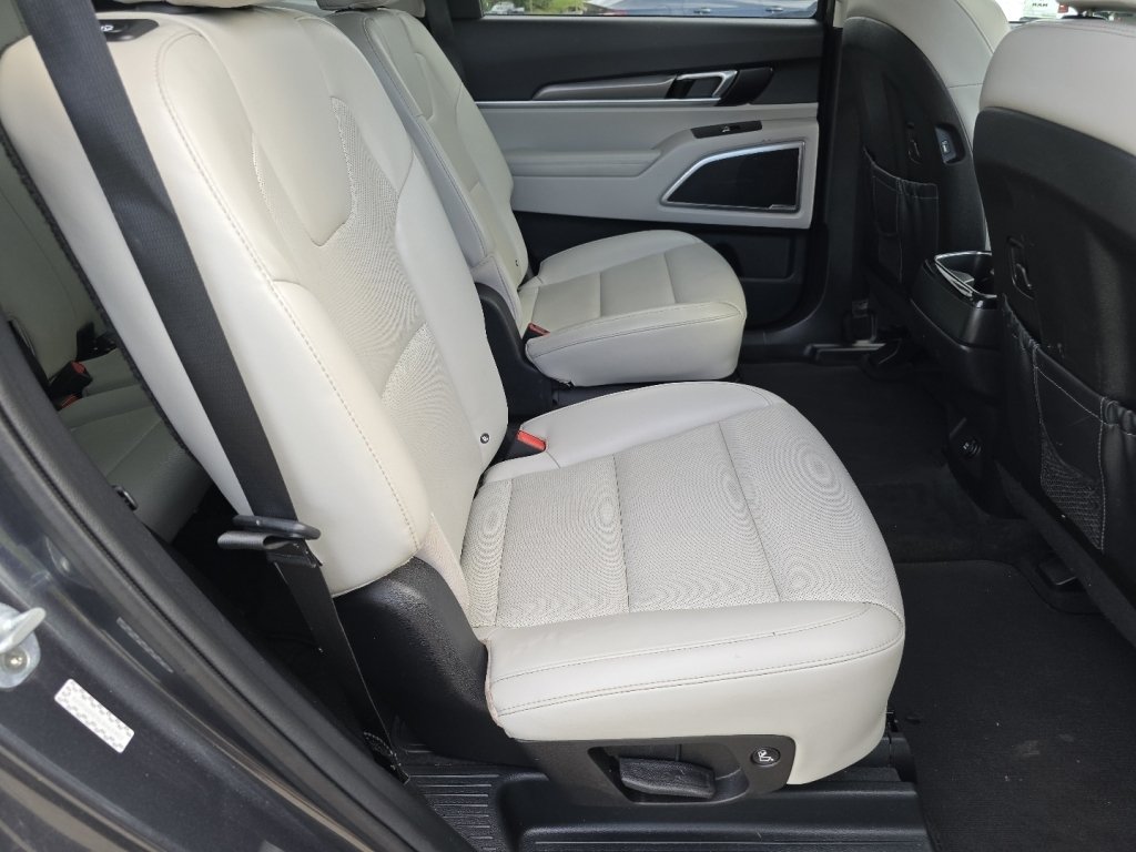 2020 Kia Telluride S - Photo 19