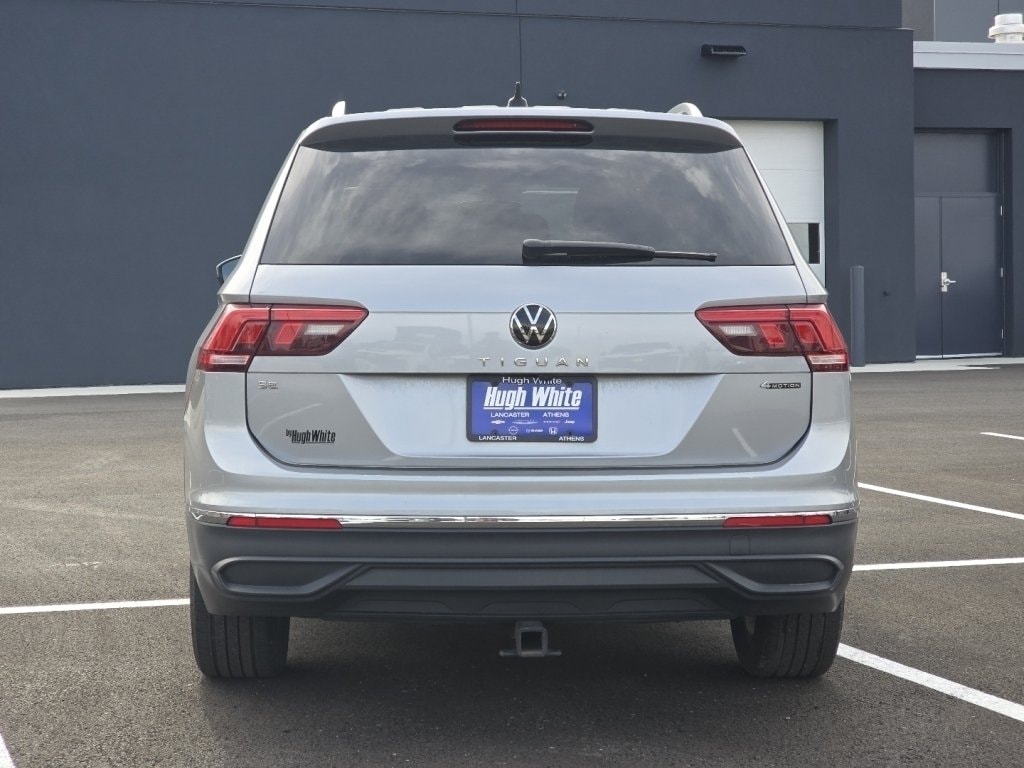 2023 Volkswagen Tiguan SE - Photo 11