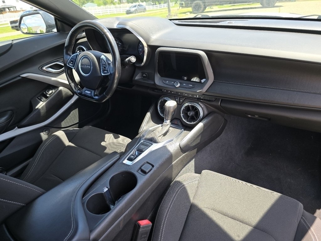 Photo 19