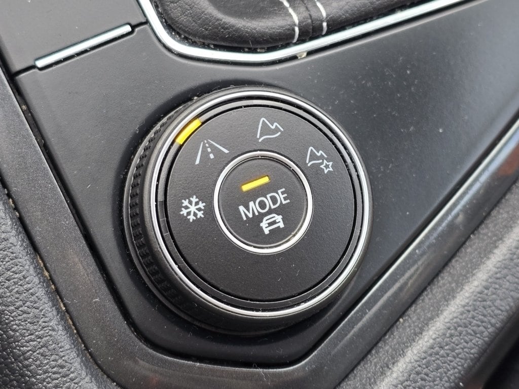 2023 Volkswagen Tiguan SE - Photo 28