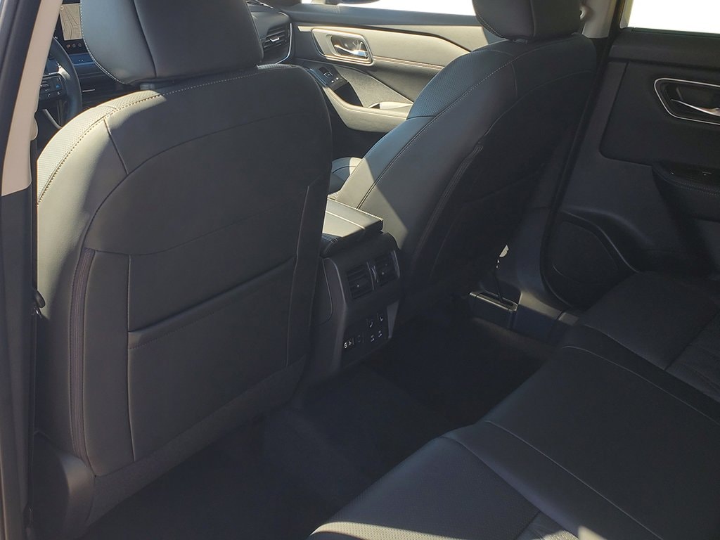 2026 Nissan Rogue Platinum - Photo 24