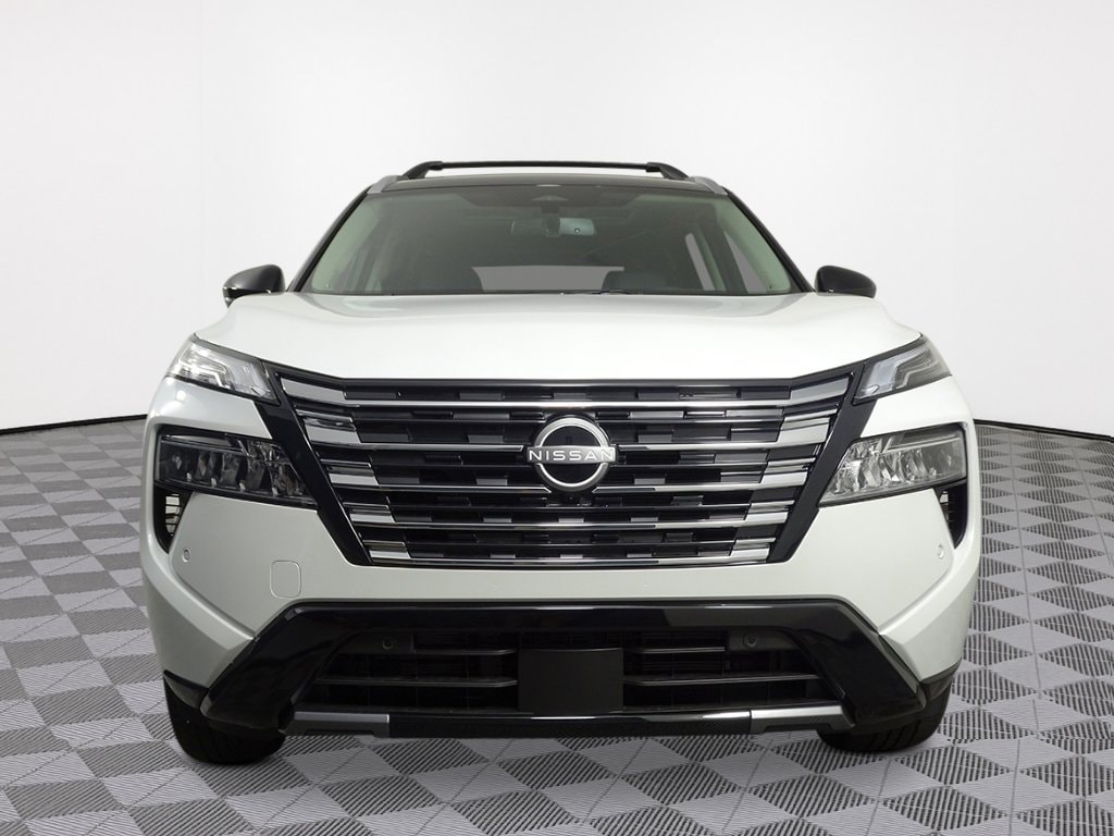 2026 Nissan Rogue Platinum - Photo 8