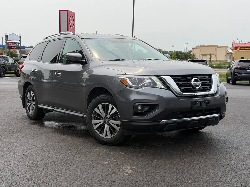 2017 Nissan Pathfinder