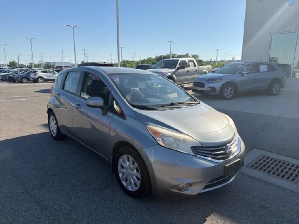 Used 2014 Nissan Versa Note SV HB CVT 1.6 SV