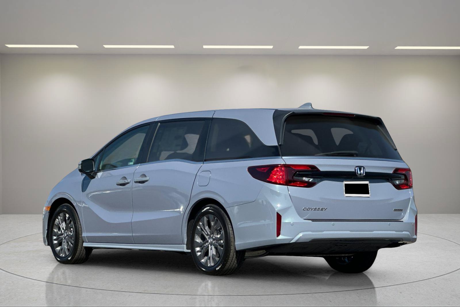 New 2027 Honda Odyssey Touring Touring Auto