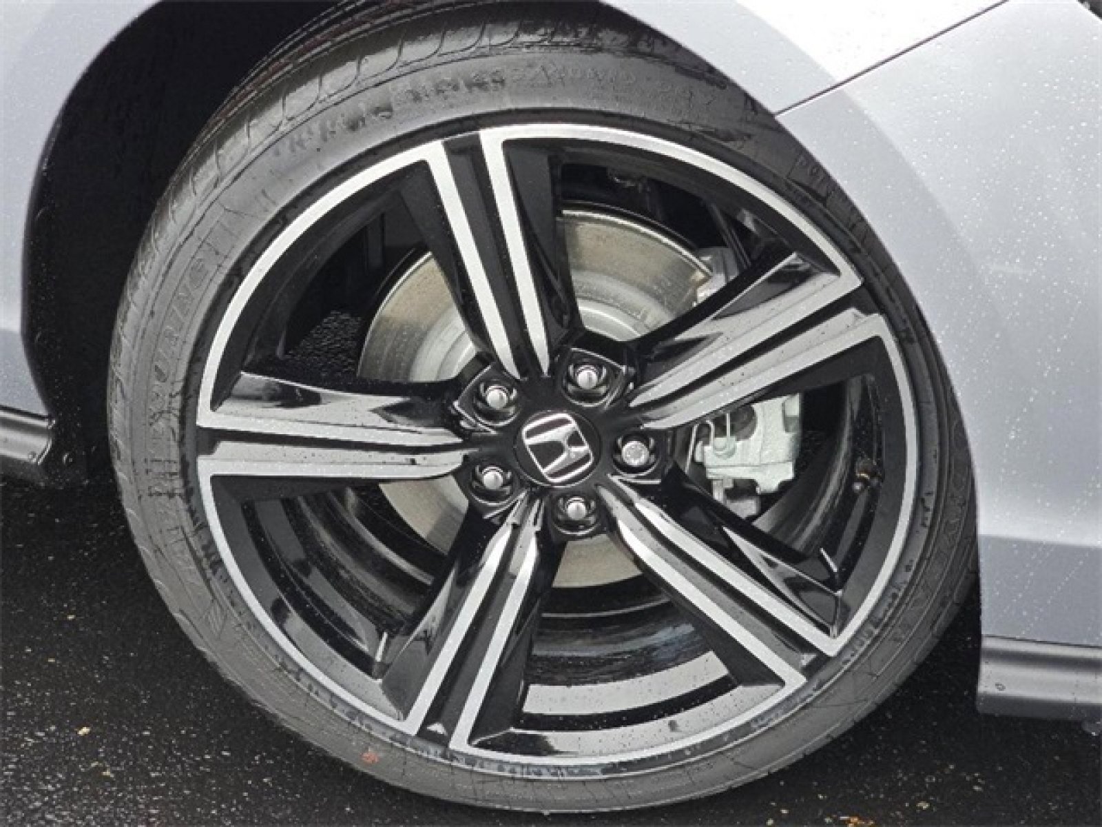 2025 Honda Accord Hybrid Sport photo 2