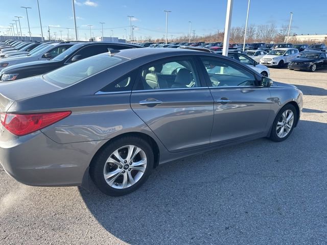 2013 Hyundai Sonata SE Limited photo 2