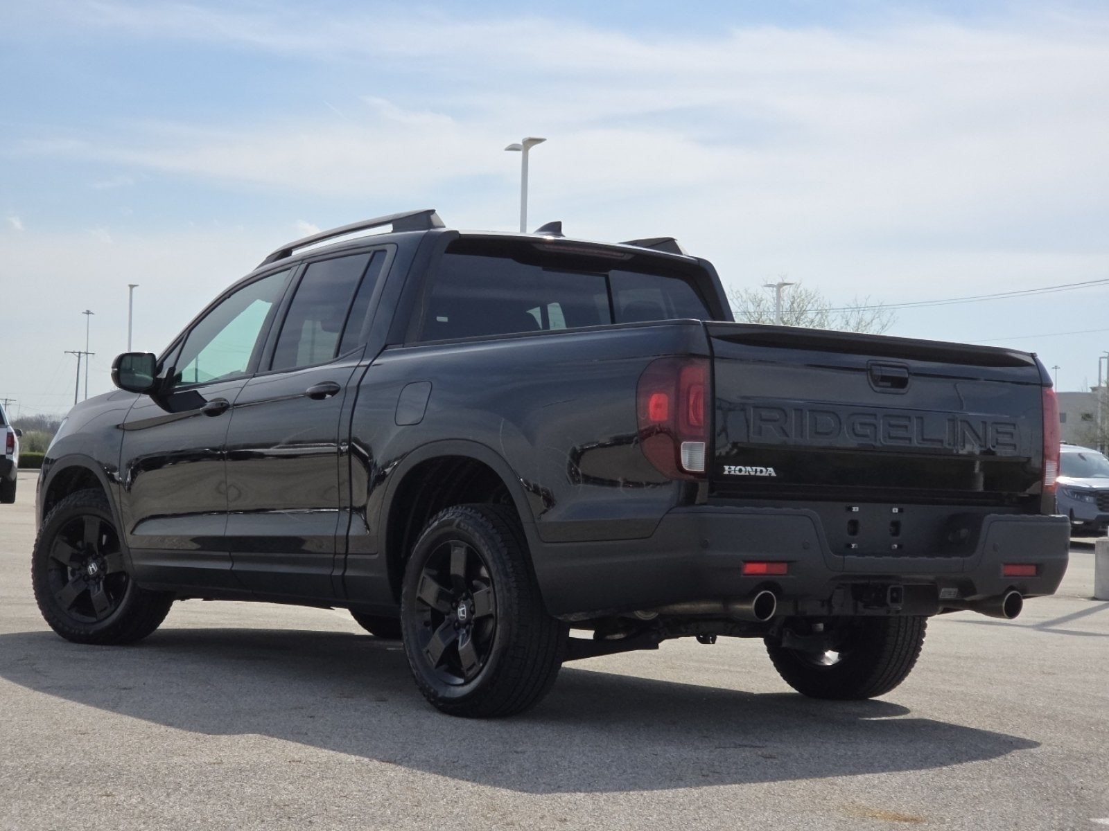 2025 Honda Ridgeline Black Edition - Photo 18