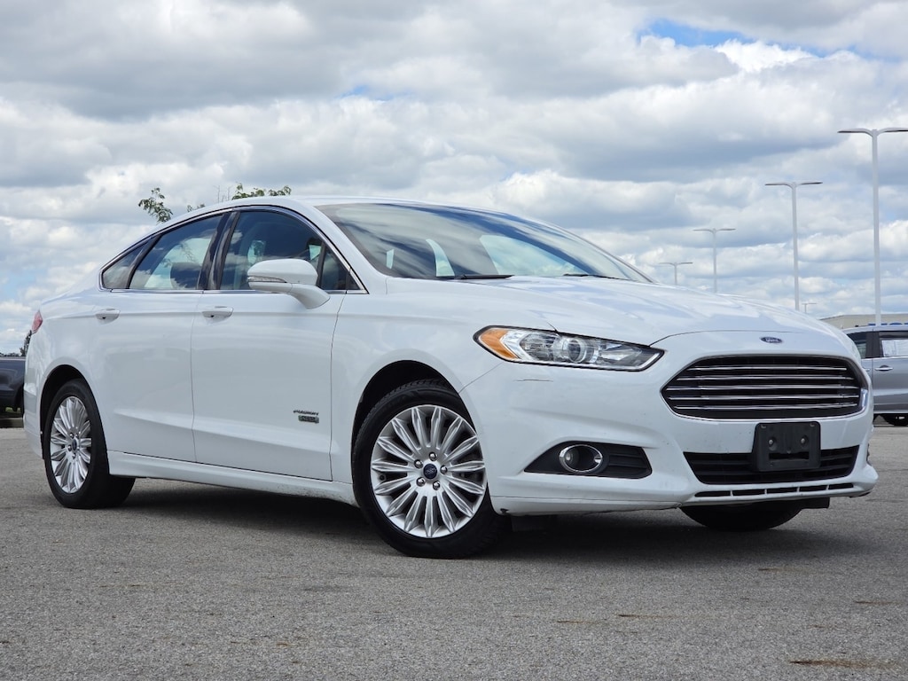 Used 2013 Ford Fusion Energi SE Luxury Sedan