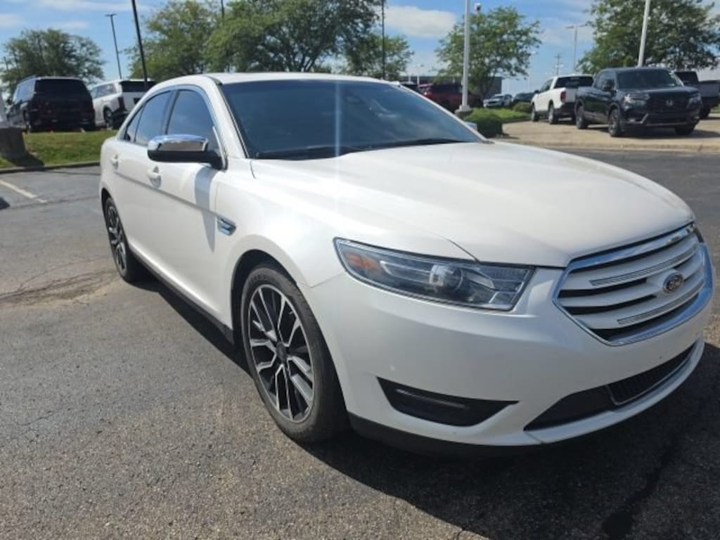 Used 2019 Ford Taurus Limited Limited AWD