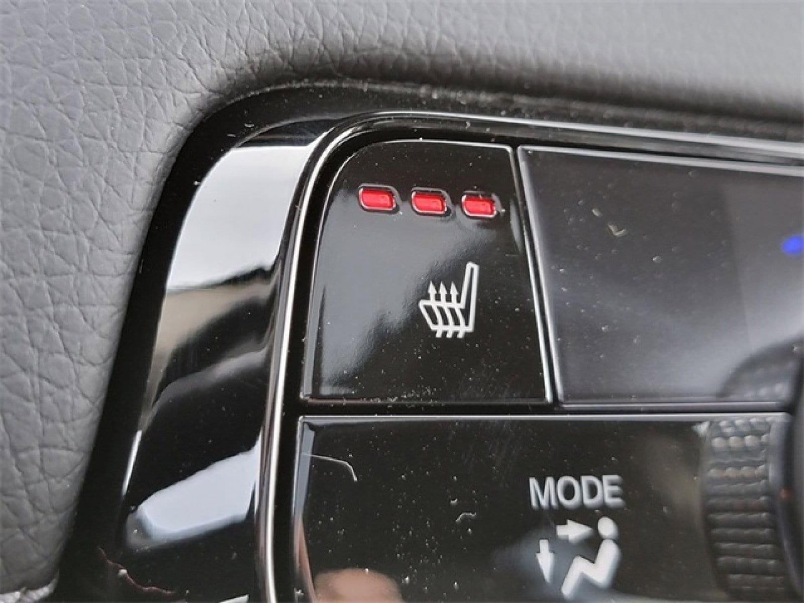 2025 Honda Pilot Touring - Photo 13
