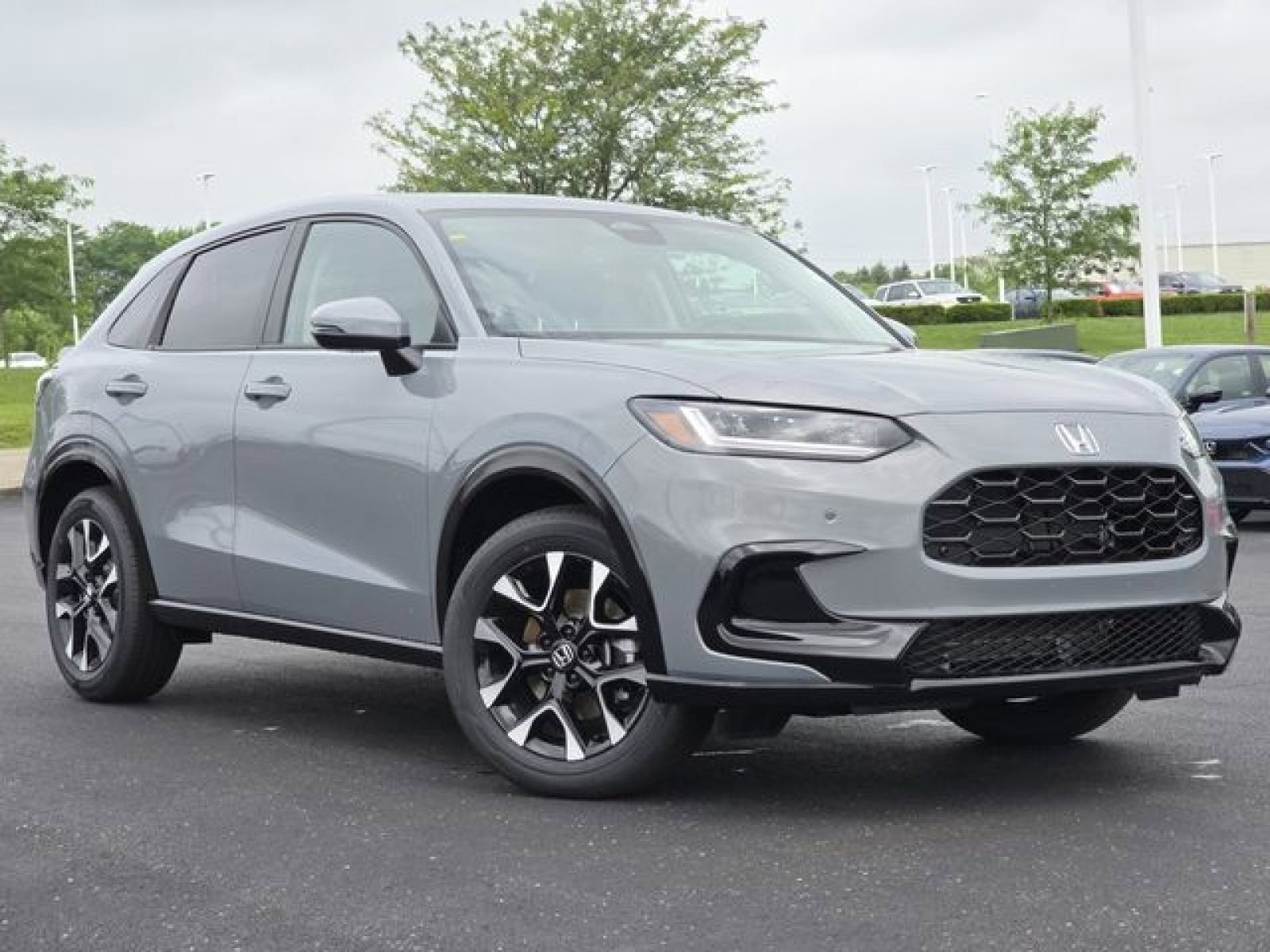 2026 Honda HR-V EX-L photo 2