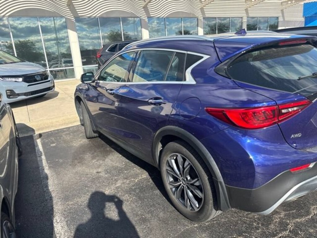 Used 2019 INFINITI QX30 LUXE LUXE AWD