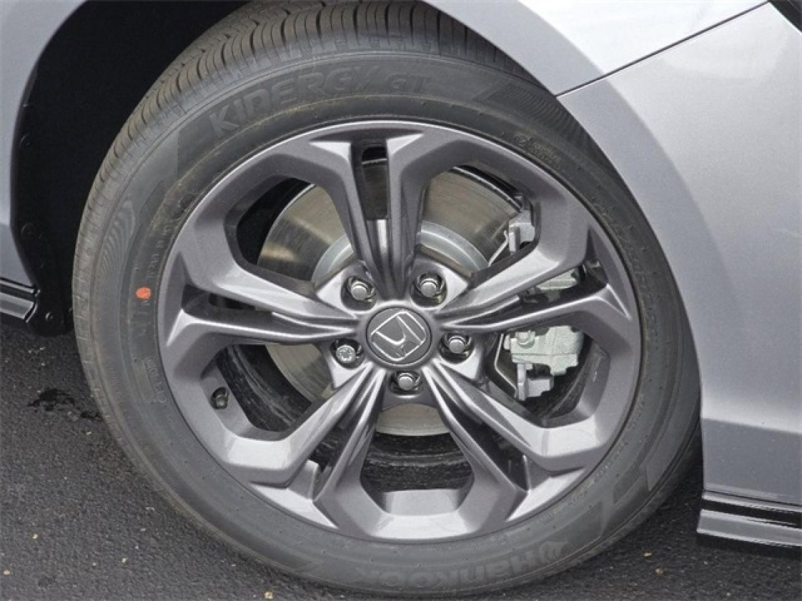 2025 Honda Accord Hybrid EX-L photo 2