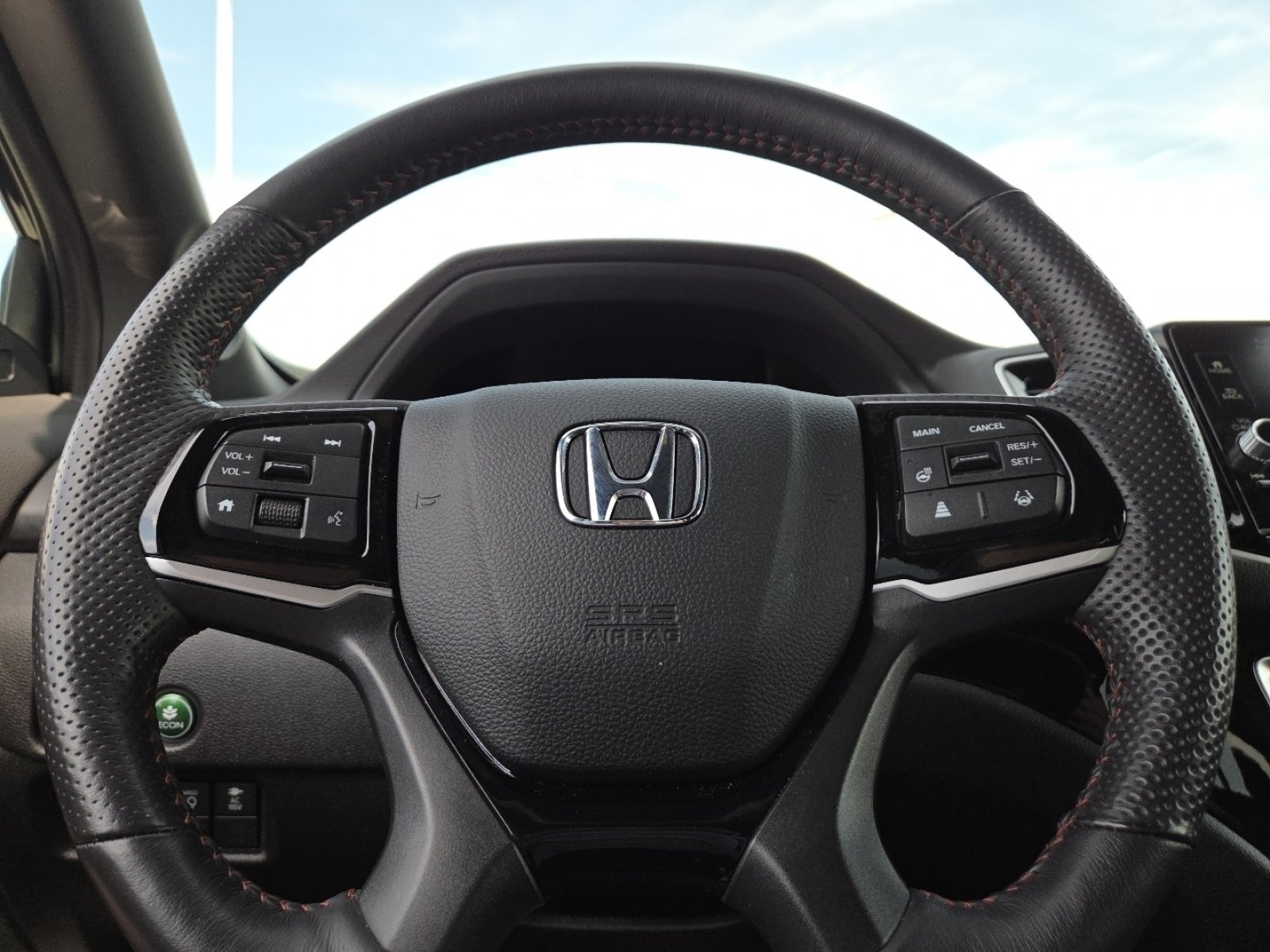 2025 Honda Ridgeline Black Edition - Photo 28