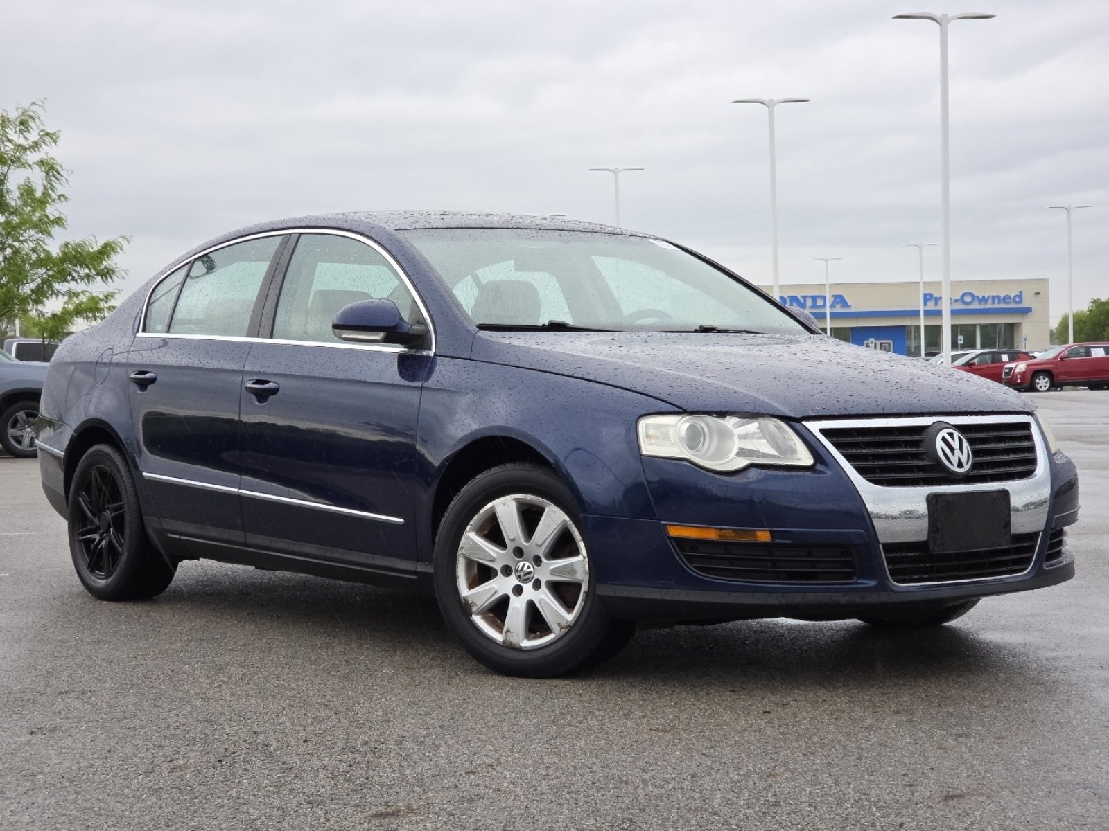 Used 2006 Volkswagen Passat 2.0T with VIN WVWAK73C66P182722 for sale in Columbus, OH