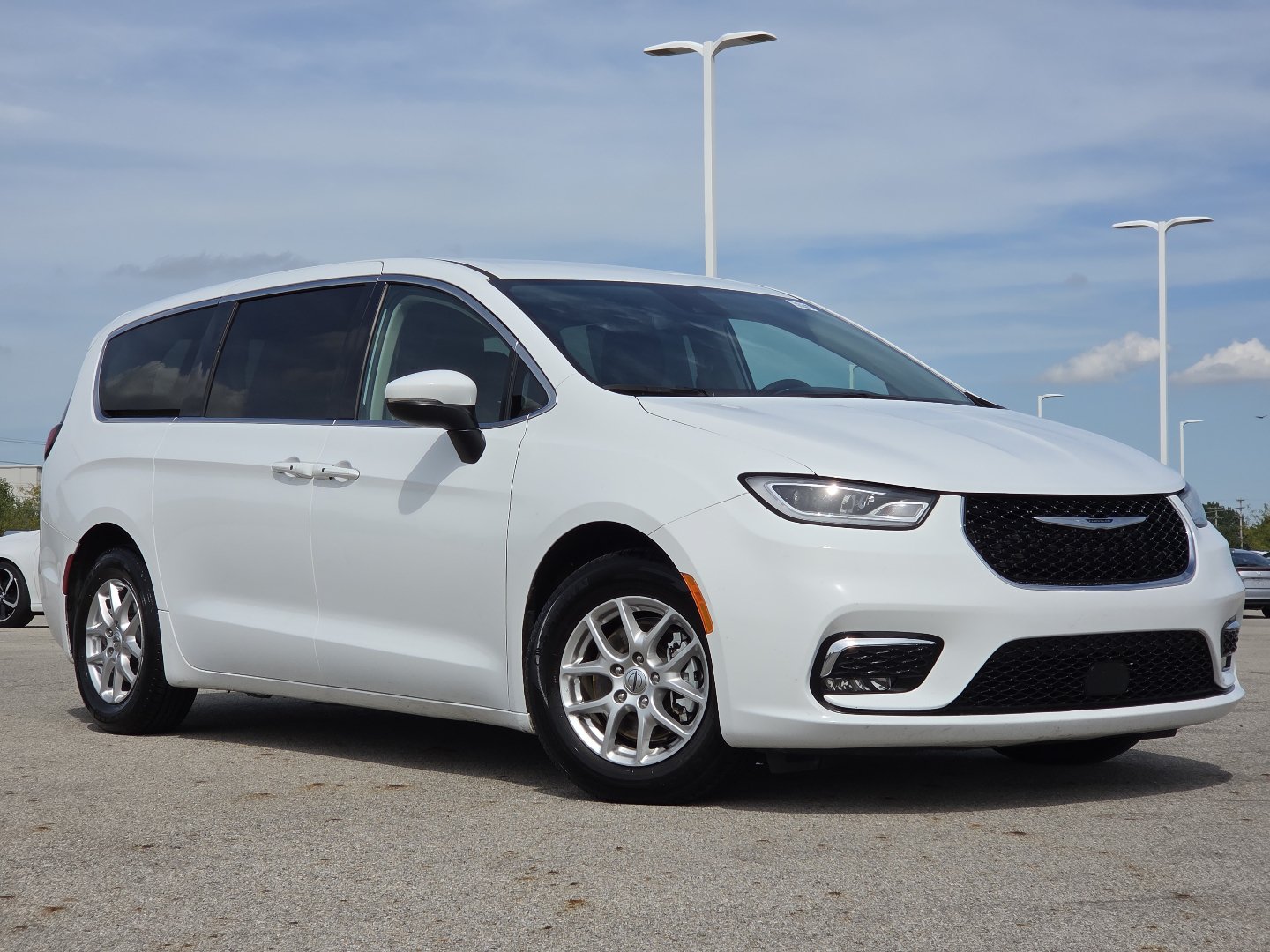 Used 2023 Chrysler Pacifica Touring L Touring L FWD