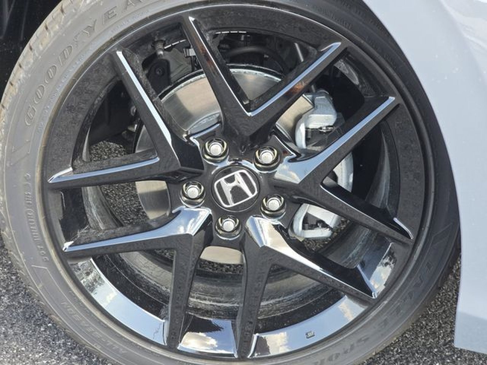 2026 Honda Civic Hatchback Sport photo 4