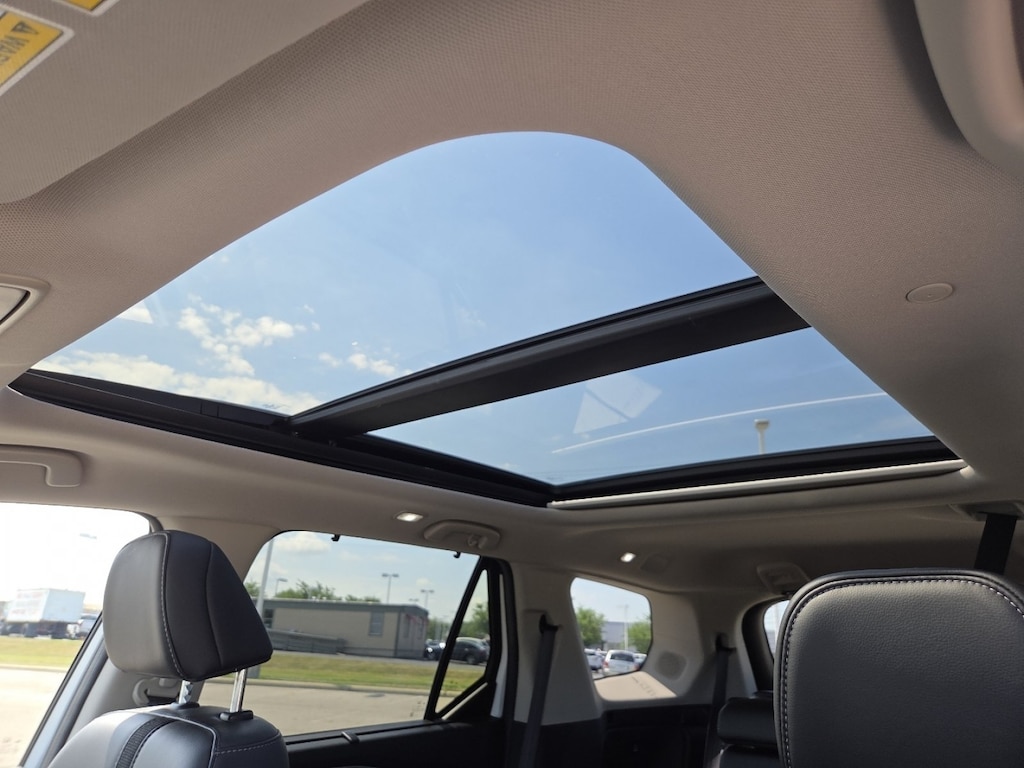 Certified 2023 Honda Pilot Touring Touring AWD