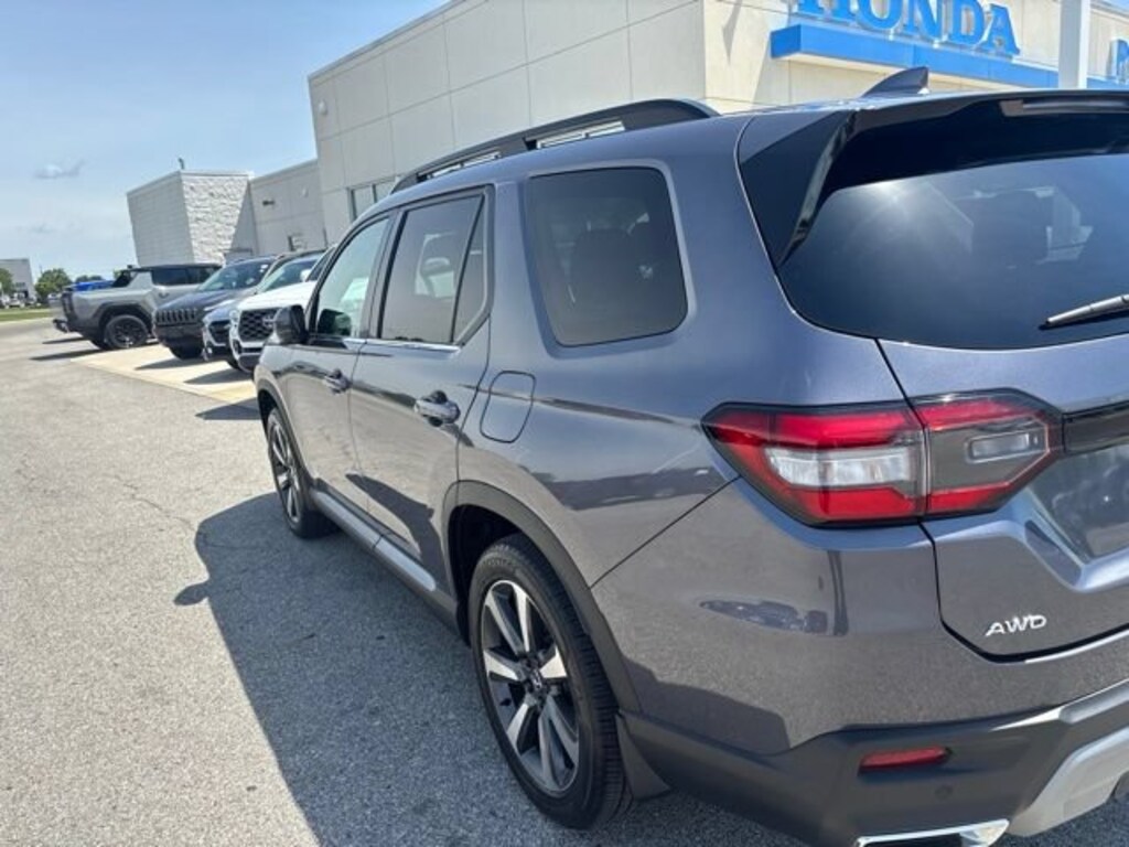 Used 2023 Honda Pilot Elite Elite AWD