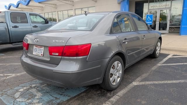 Used 2009 Hyundai Sonata GLS with VIN 5NPET46C09H575138 for sale in Columbus, OH