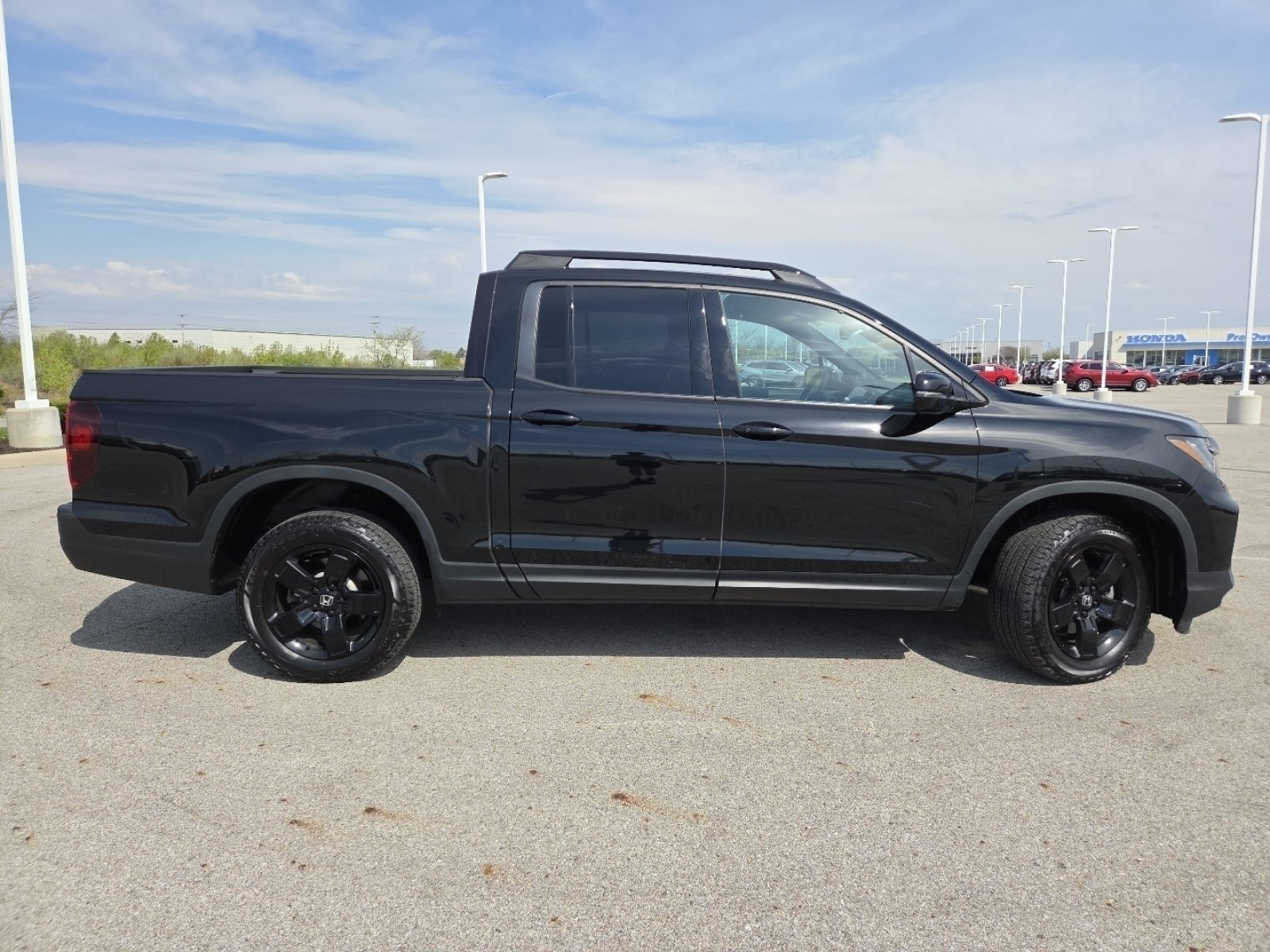 2025 Honda Ridgeline Black Edition - Photo 21